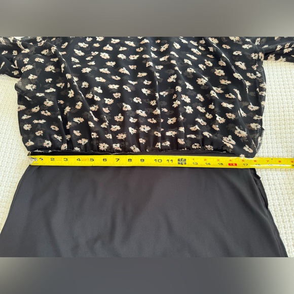 Madewell Mistlight Mockneck Dress in Seattle Floral Black Size S - Picture 9 of 16